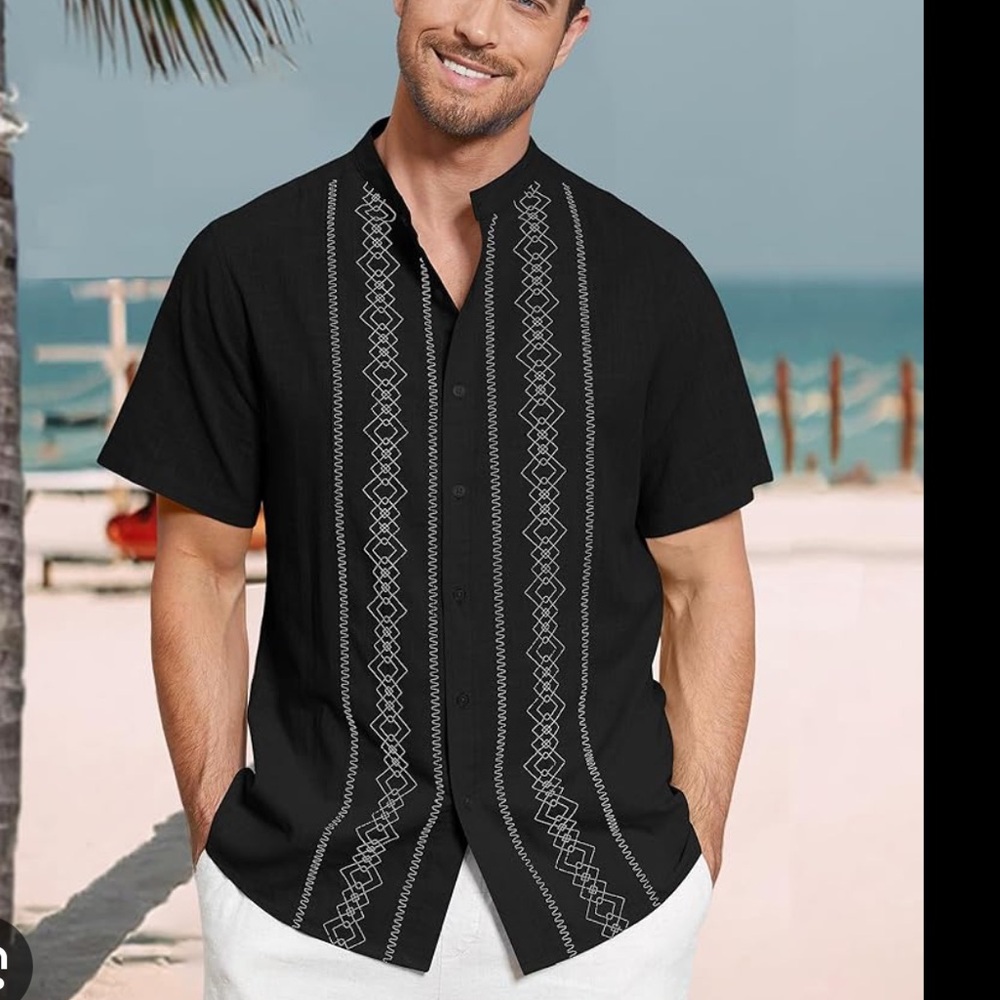 Men's Black Embroidered Short Sleeve Shirt